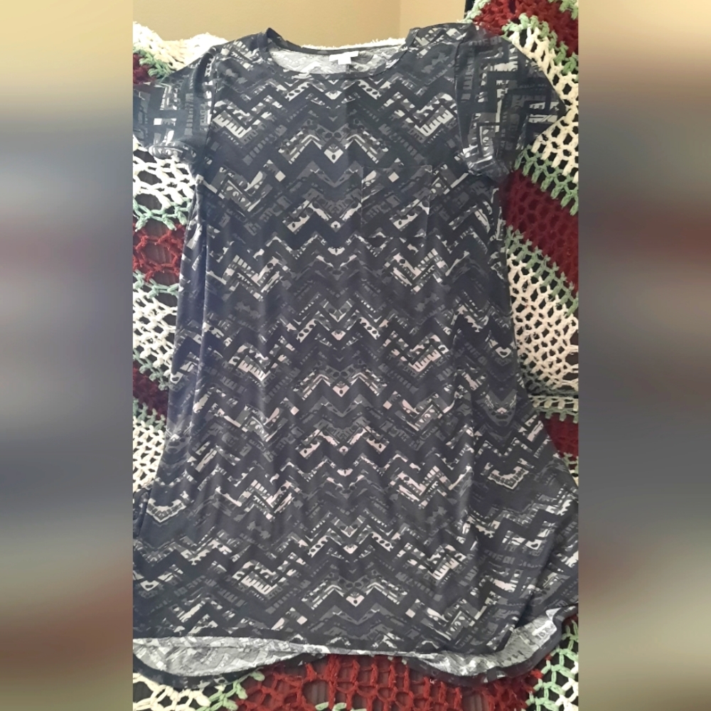 Lularoe Carly t-shirt dress